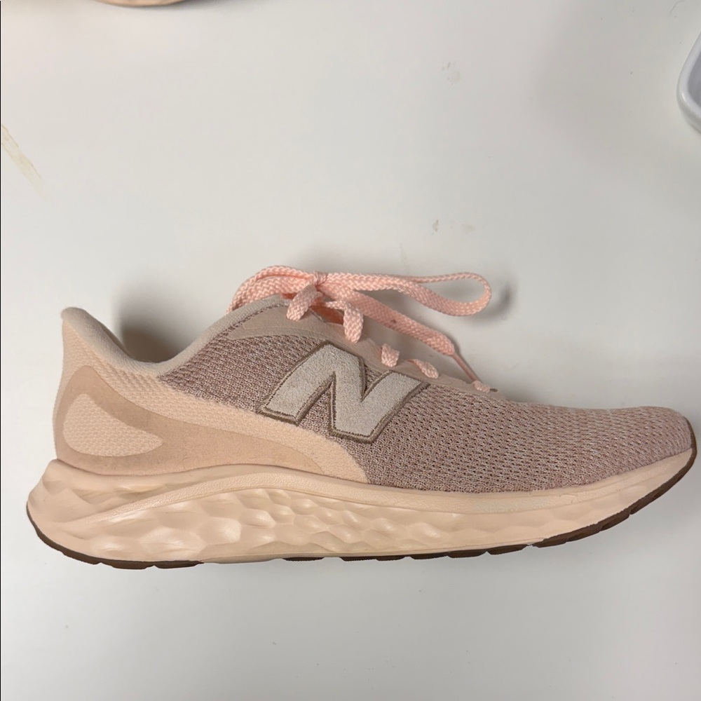 New Balance Women's Peach Athletic Shoes